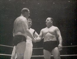 Bert Assirati Vs George Gregory 27/Jan 1945